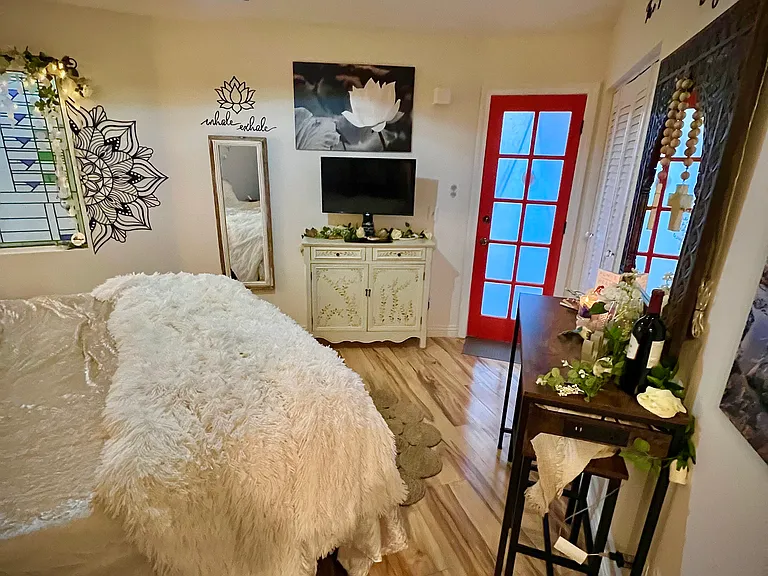 Oak Ln — Photo 20