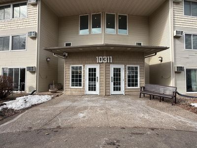 10311 Cedar Lake Rd APT 111, Minnetonka, MN, 55305