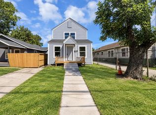 7025 Canal St, Houston, TX 77011