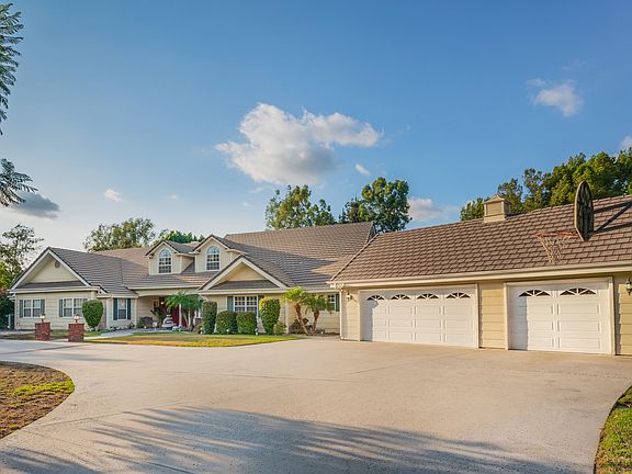 2nd image of 20413 E Holt Ave