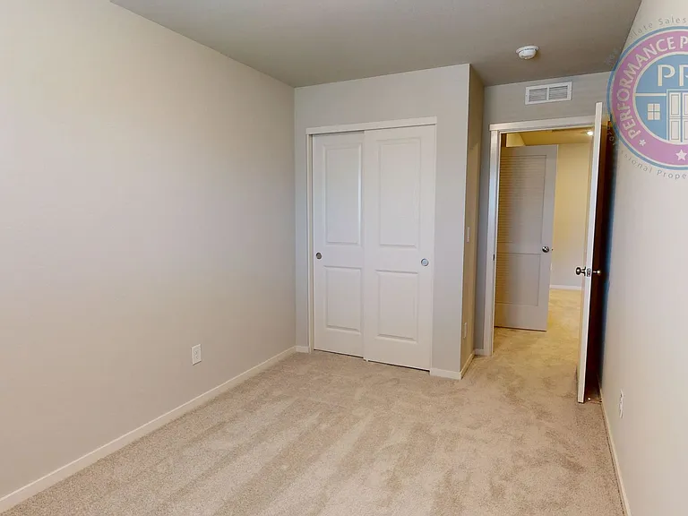 862 Sifuentez Ct — Photo 22