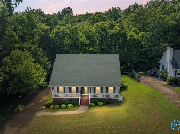 24417 Cedar Ln, Elkmont, AL 35620