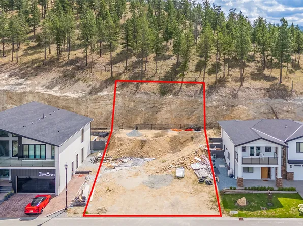 2263 Lavetta Dr, Kelowna, BC V1P 1V1