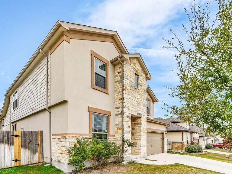 129 Birkshire Dr — Photo 4