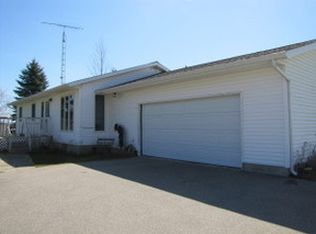 8201 Werth Rd, Alpena, MI 49707