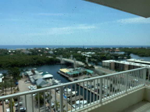 2nd image of 625 Casa Loma Blvd Unit 1504