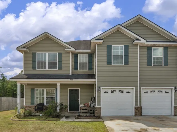 223 Rutledge Dr, Hinesville, GA 31313