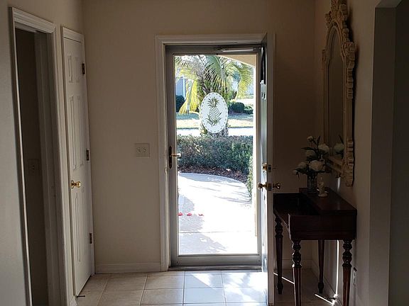3rd image of 2274 Margarita Dr