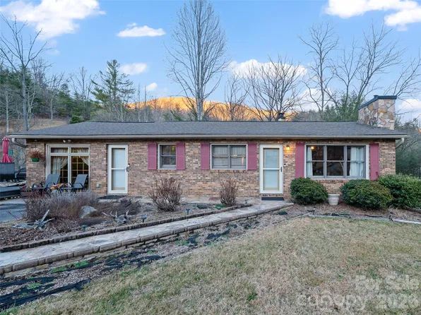 1280 Hamburg Rd, Bakersville, NC 28705