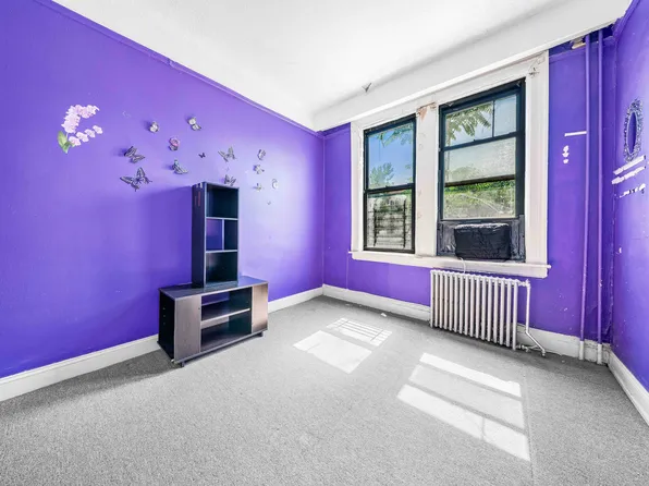 30-77 42nd Street image 18 of 27