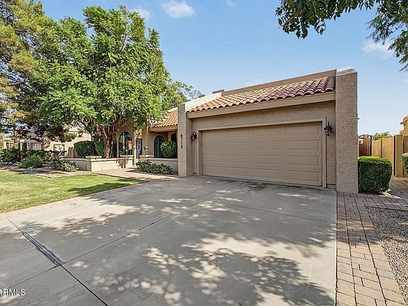 3rd image of 8719 E SAN VICTOR Drive