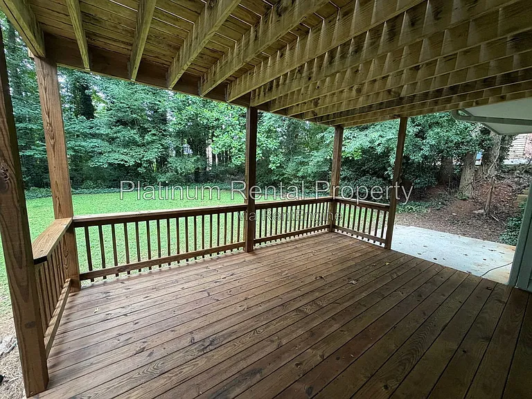 3936 Carriage Gate Dr — Photo 35