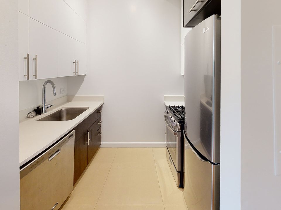 1st image of 795 Columbus Ave APT 14F