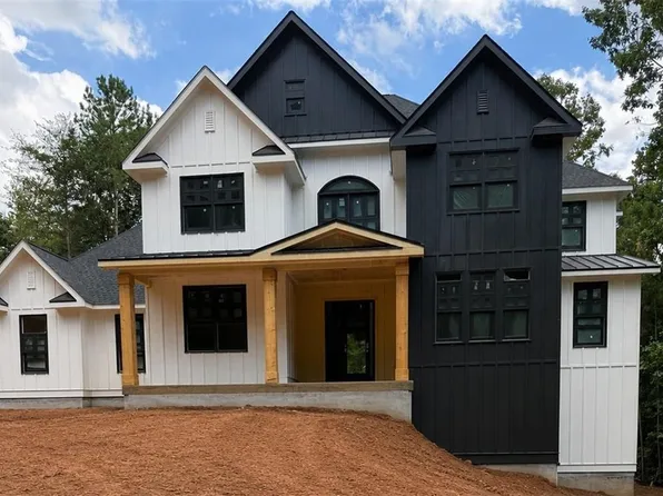 795 Greenwood Acres Dr, Cumming, GA 30040