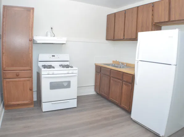 6015 W Dakin St #2, Chicago, IL 60634