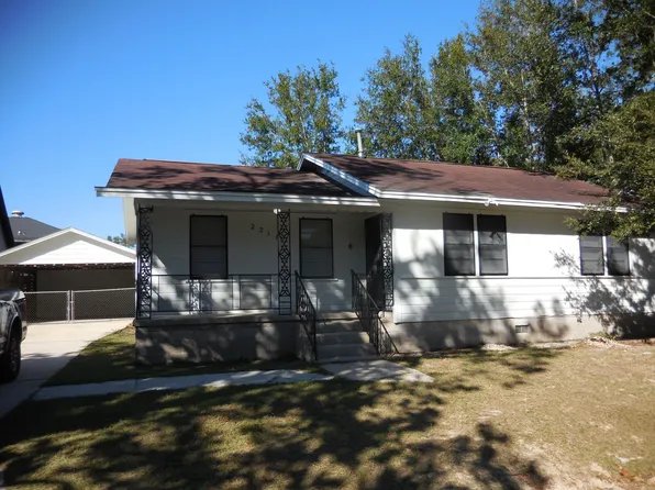 2218 W Jackson St, Pensacola, FL 32505