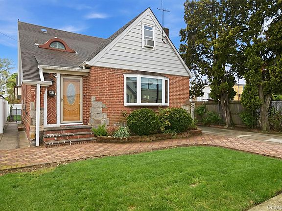 2nd image of 969 Gabriel Avenue