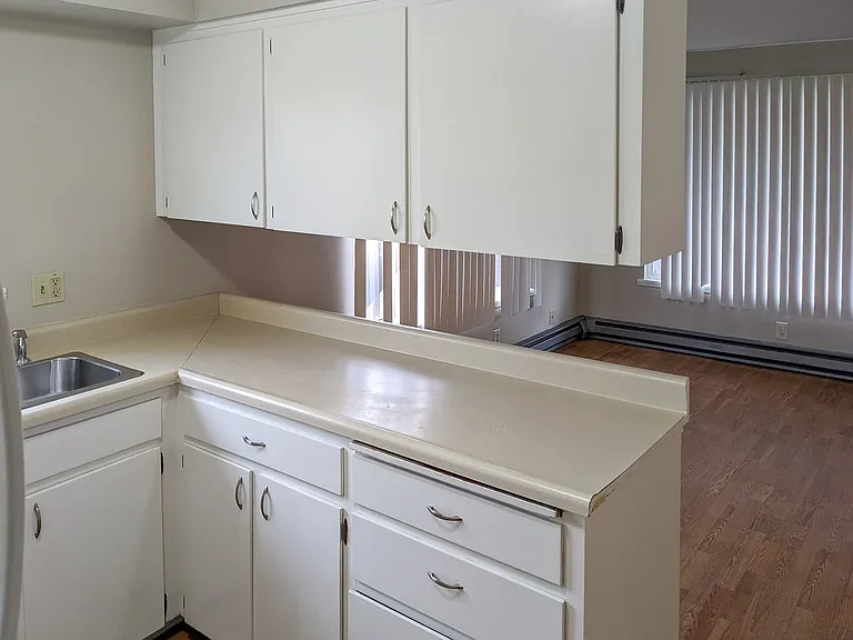 2865 Front St NE #1B — Photo 9