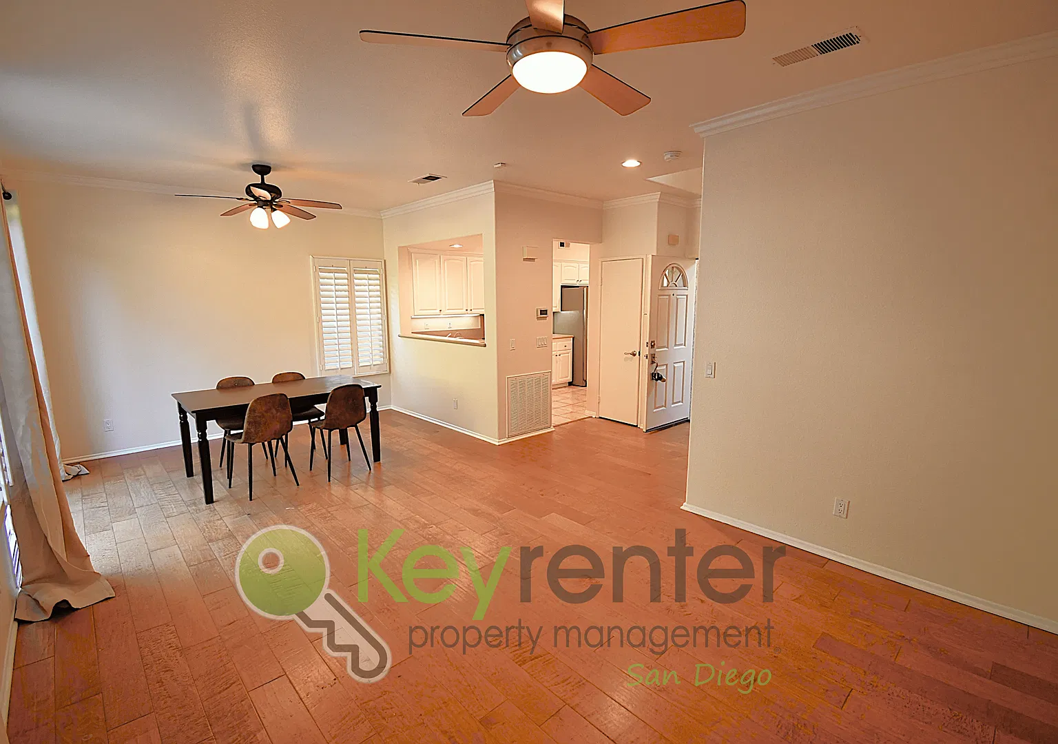 Two-Story Townhouse |Poway School District| 1.2 miles to I-15 Highway — Photo 1