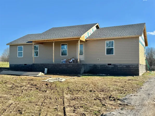 1634 Pondsville Rd, Smiths Grove, KY 42171