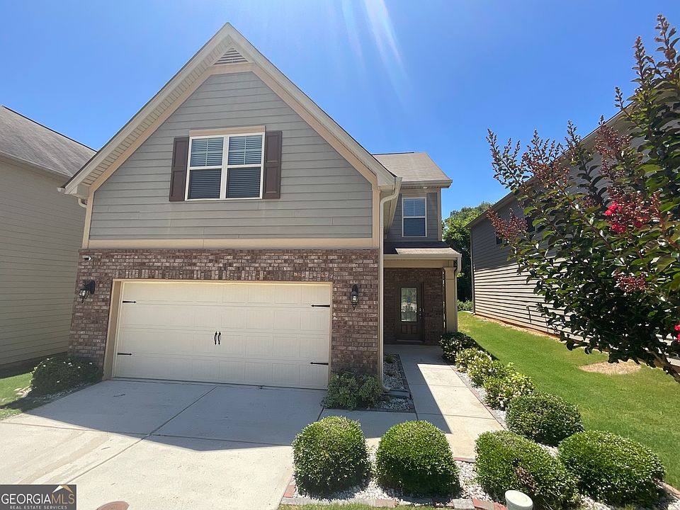 1st image of 2431 Oakleaf Cir