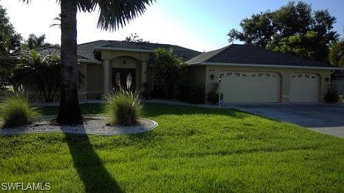 1st image of 619 SE 9th Pl