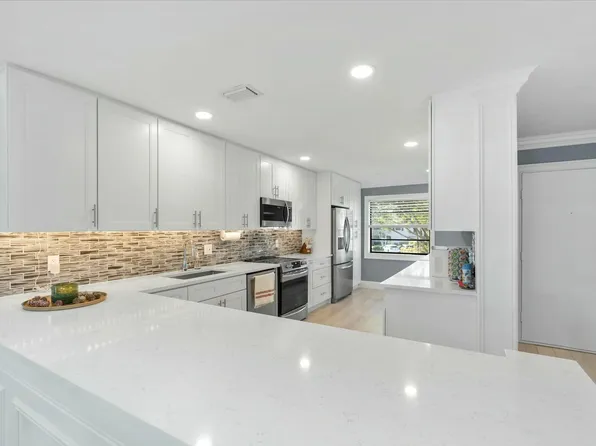 36 Eastgate Drive #H, Boynton Beach, FL 33436