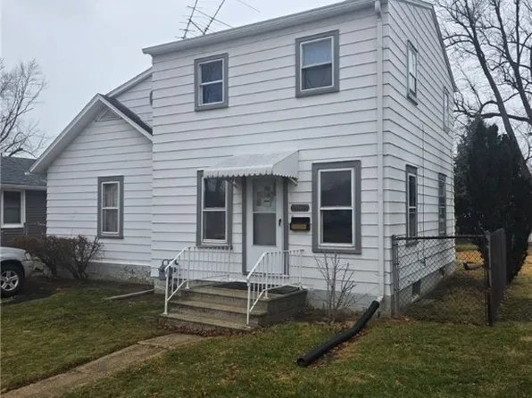 2867 Garfield Blvd, Lorain, OH 44052