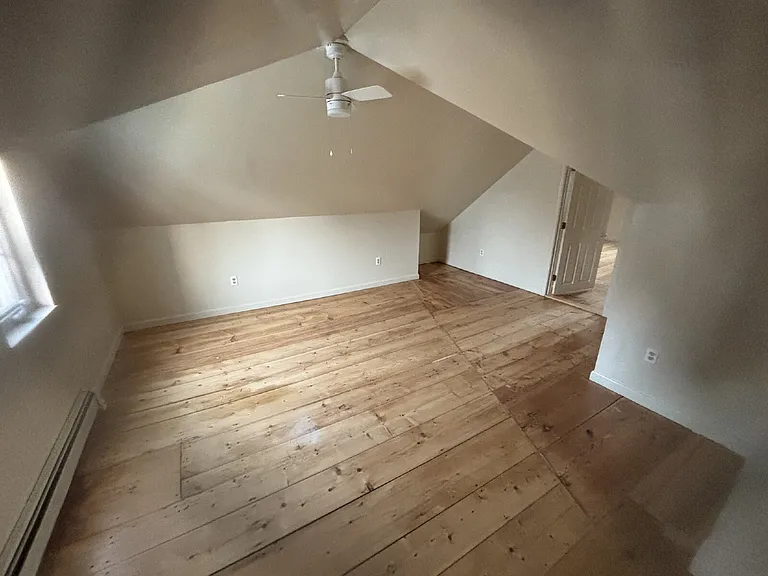 227B Main St — Photo 8