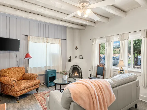 142 W Berger St #3, Santa Fe, NM 87505