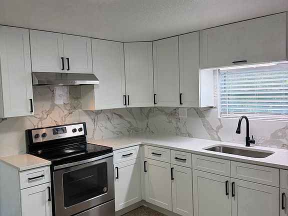 4th image of 2090 N Kepler Rd #A