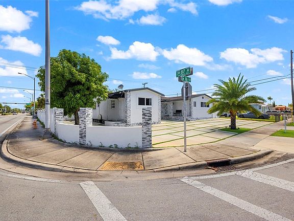 4th image of 8631 SW 16th Ter