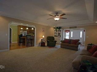 2330 Stanford Dr, Sumter, SC 29154