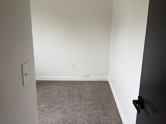 4th image of 1812 SW Eaton Blvd