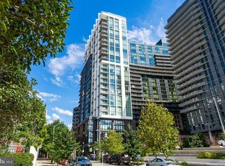 1781 Pierce St #1201, Arlington, VA