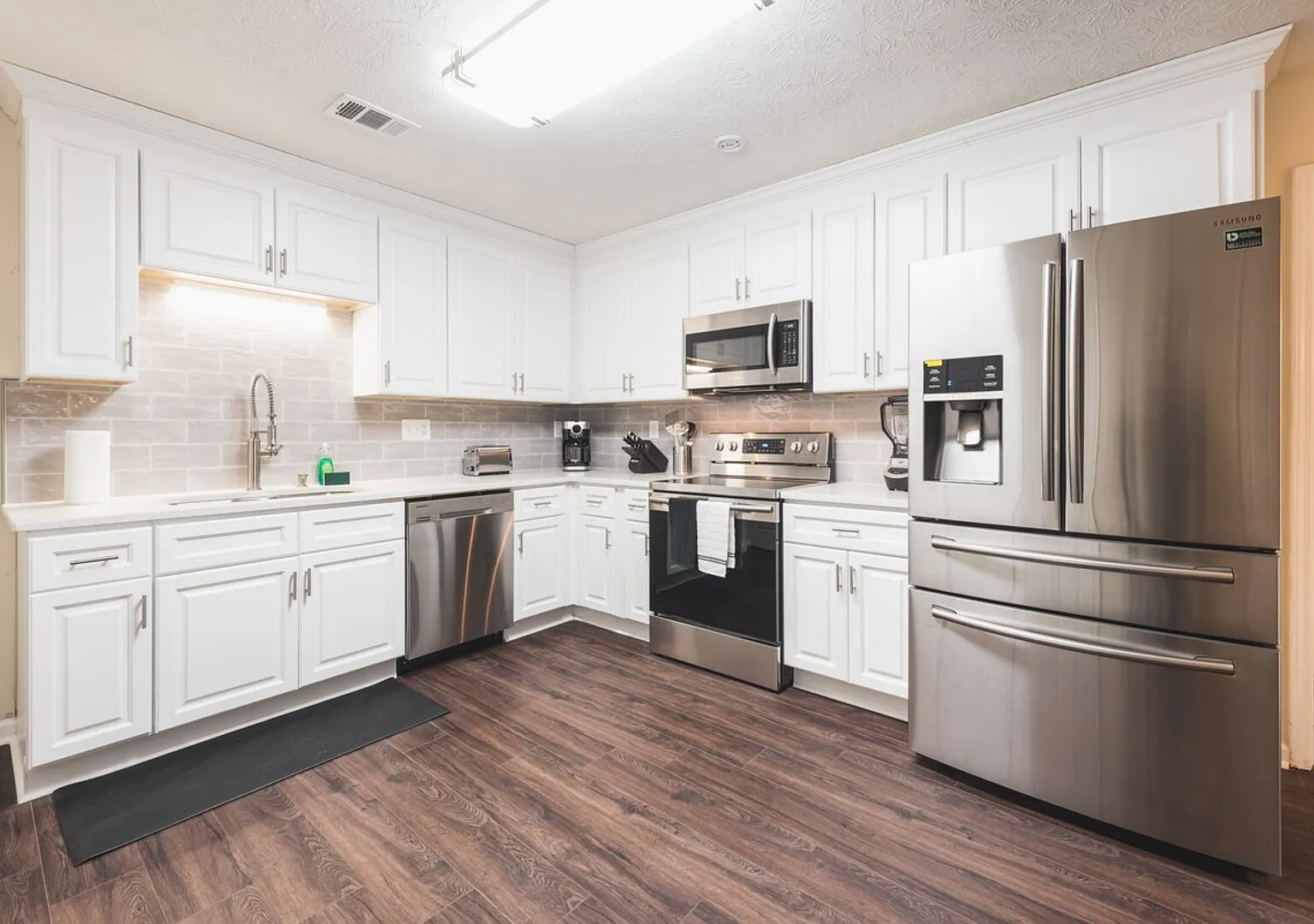 2BR Townhome Sleeps 5 Near GA Horse Park — Photo 1