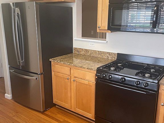 3rd image of 5427 Quest Ct
