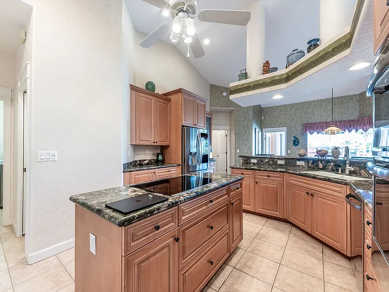 518 Saint Girons Ct — Photo 18