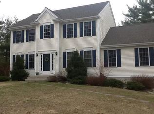 37 Harvest Cir, Wareham, MA 02571