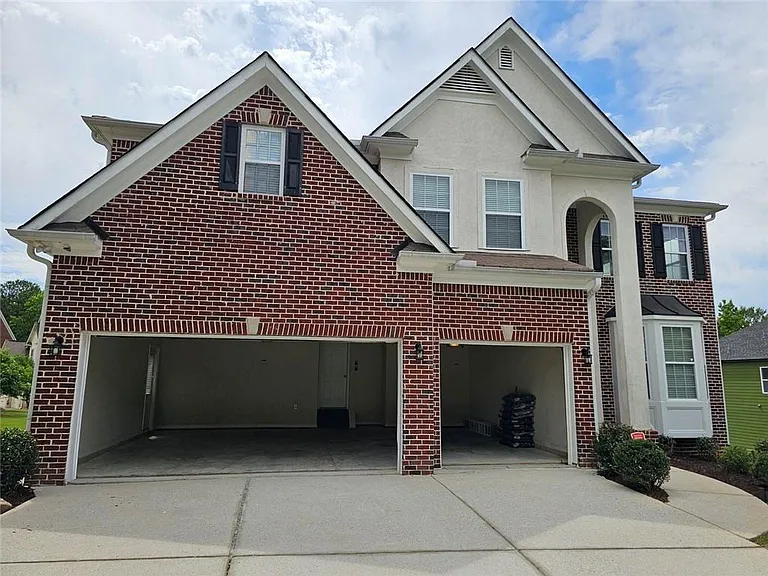 3755 Long Lake Dr — Photo 7