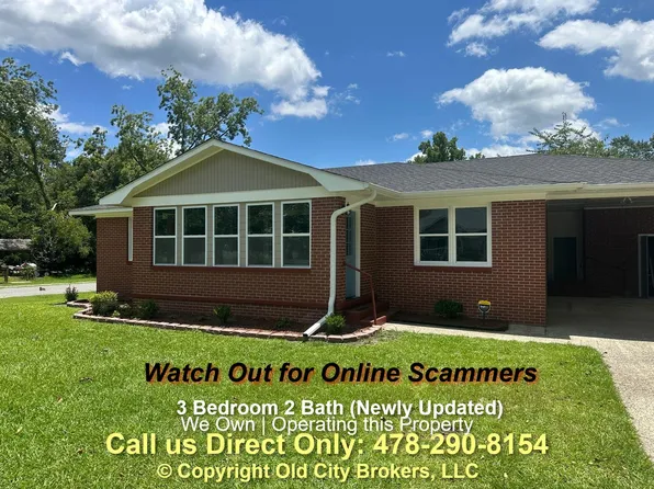 1300 Stonewall St, Dublin, GA 31021