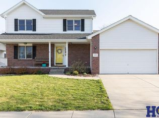 1610 Marlene Dr, Lincoln, NE 68512