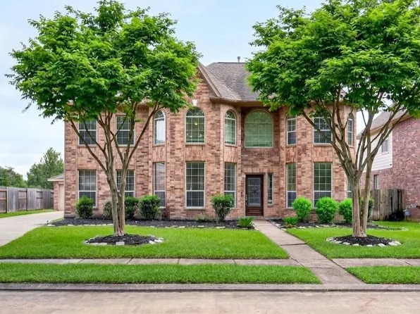 27011 Rockwood Park Ln, Cypress, TX 77433