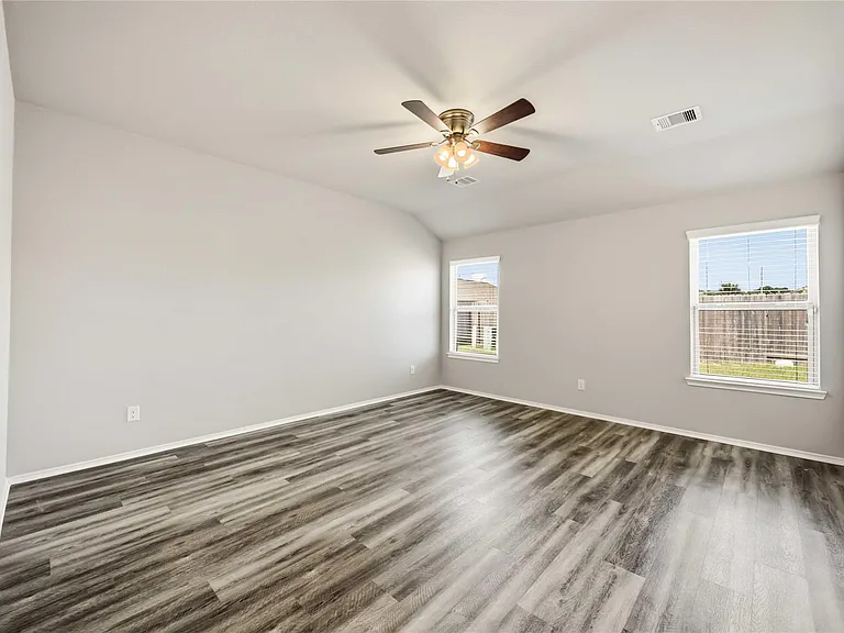 23610 Water Hickory Dr — Photo 13
