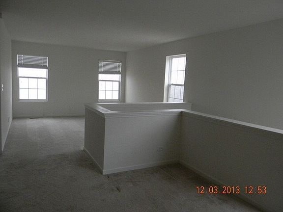 4th image of 576 N Fox Trl