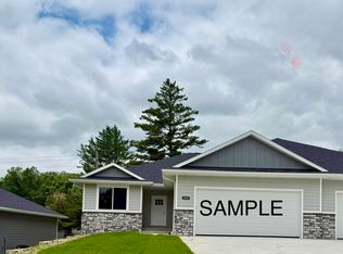 3431 Lafayette Ct, Sioux City, IA 51104