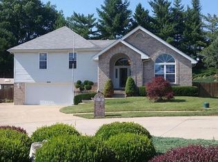 13520 Paddock Ridge Ct, Florissant, MO 63033