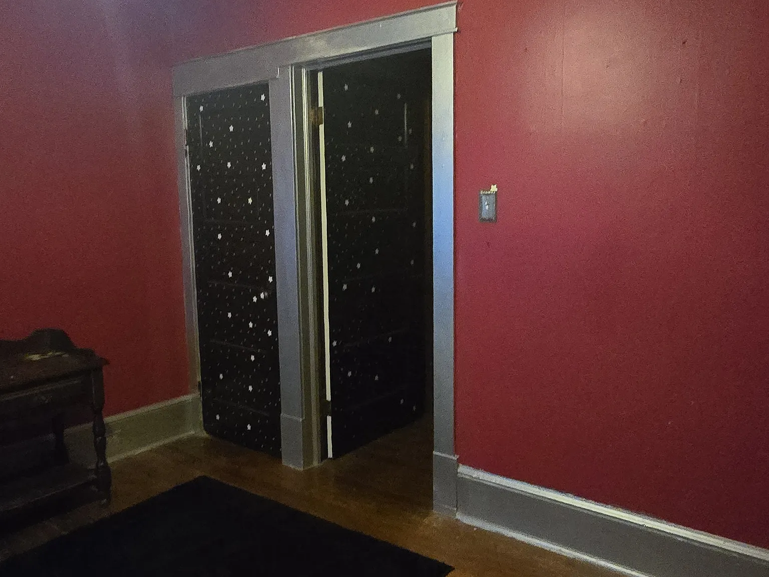 5 bed, 2800 sqft, $600 — Photo 2