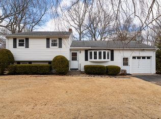 143 Clintonville Rd, North Haven, CT 06473