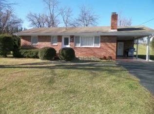 202 Alderman Dr, Greeneville, TN 37745